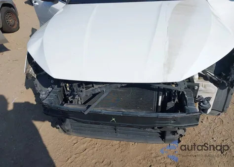 2022 Audi A3 Premium 40 Tfsi Front-Wheel Drive S Tronic z USA, uszkodzony, nr VIN WAUAUDGY1NA047239